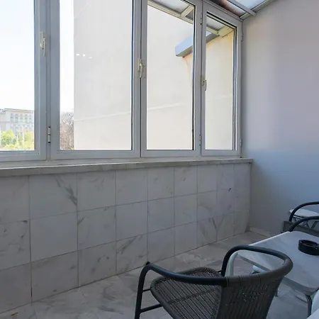 Apartment Urban Elegance